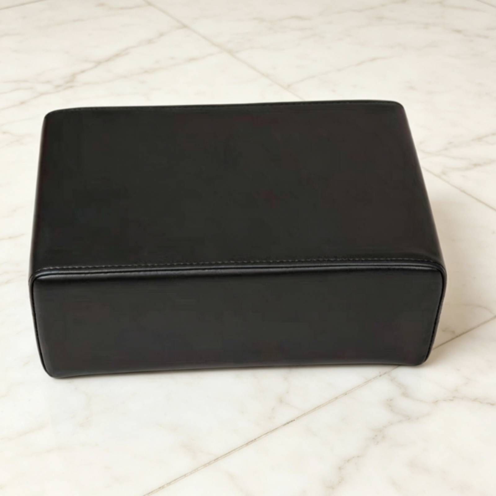 Pilates & Yoga Vertebrasana - Pilates Auxiliary Box Stitched Seams Pilates