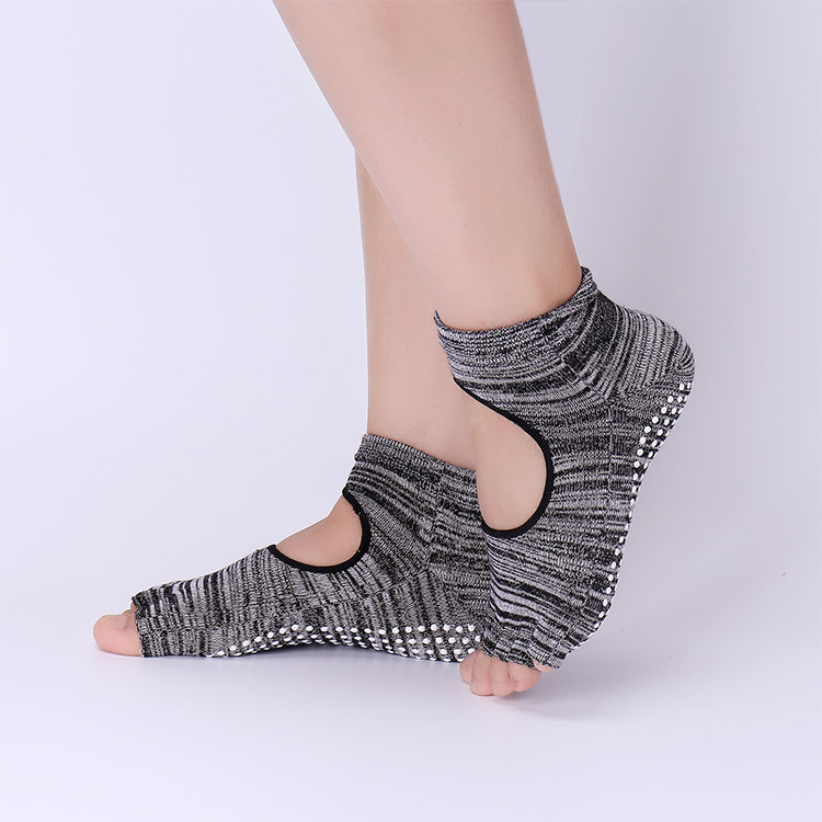 Non-Slip Yoga Socks with Grips – обзор и цена Pilates Yoga Barre